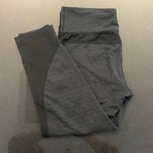 Manduka Capri leggings